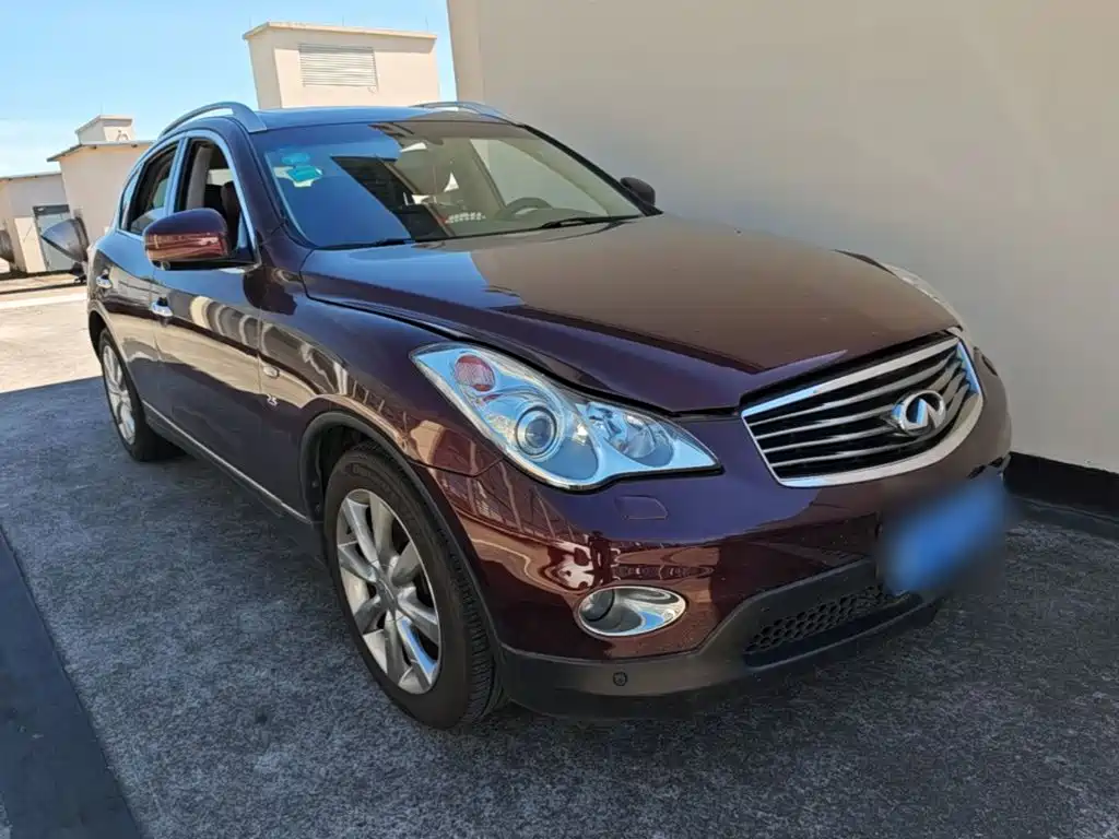 Infiniti QX50 (Import) 2015 2013 2.5L 2WD Elegance