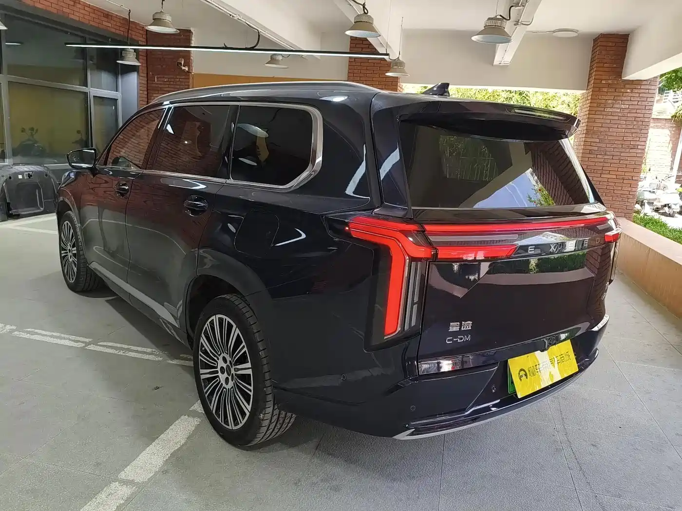 Exeed Landmark C-DM 2026 2025 180 Ultra Long Range Max AWD 6-Seater