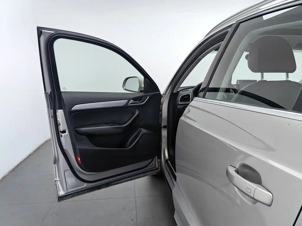 Audi Q3 2014 2015 35 TFSI quattro Technology