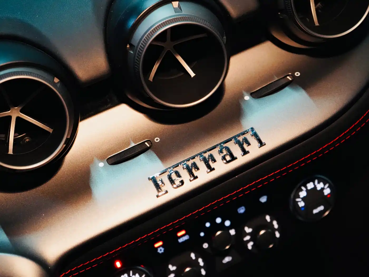 Ferrari F12berlinetta 2014 2013 6.3L Standard