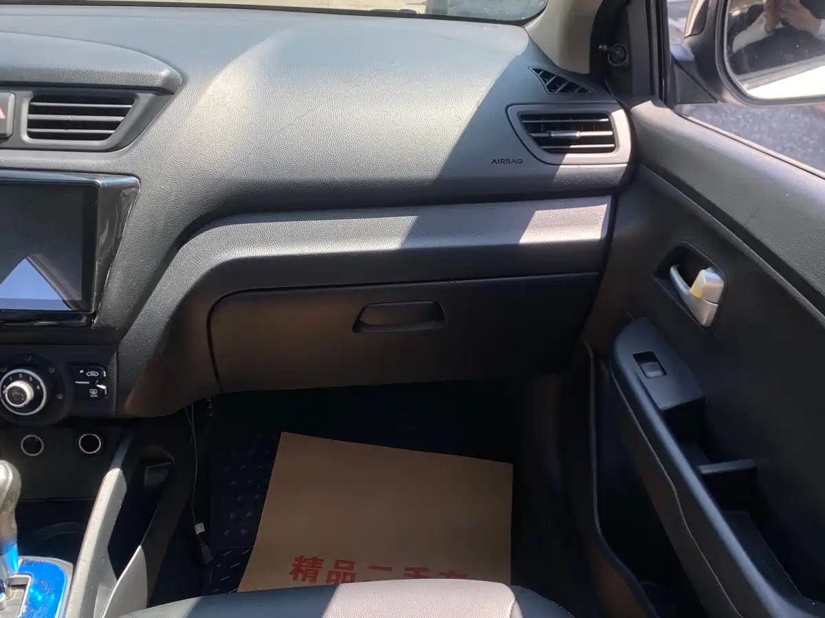 Kia K2 2011 Sedan 1.4L AT GLS фото 9