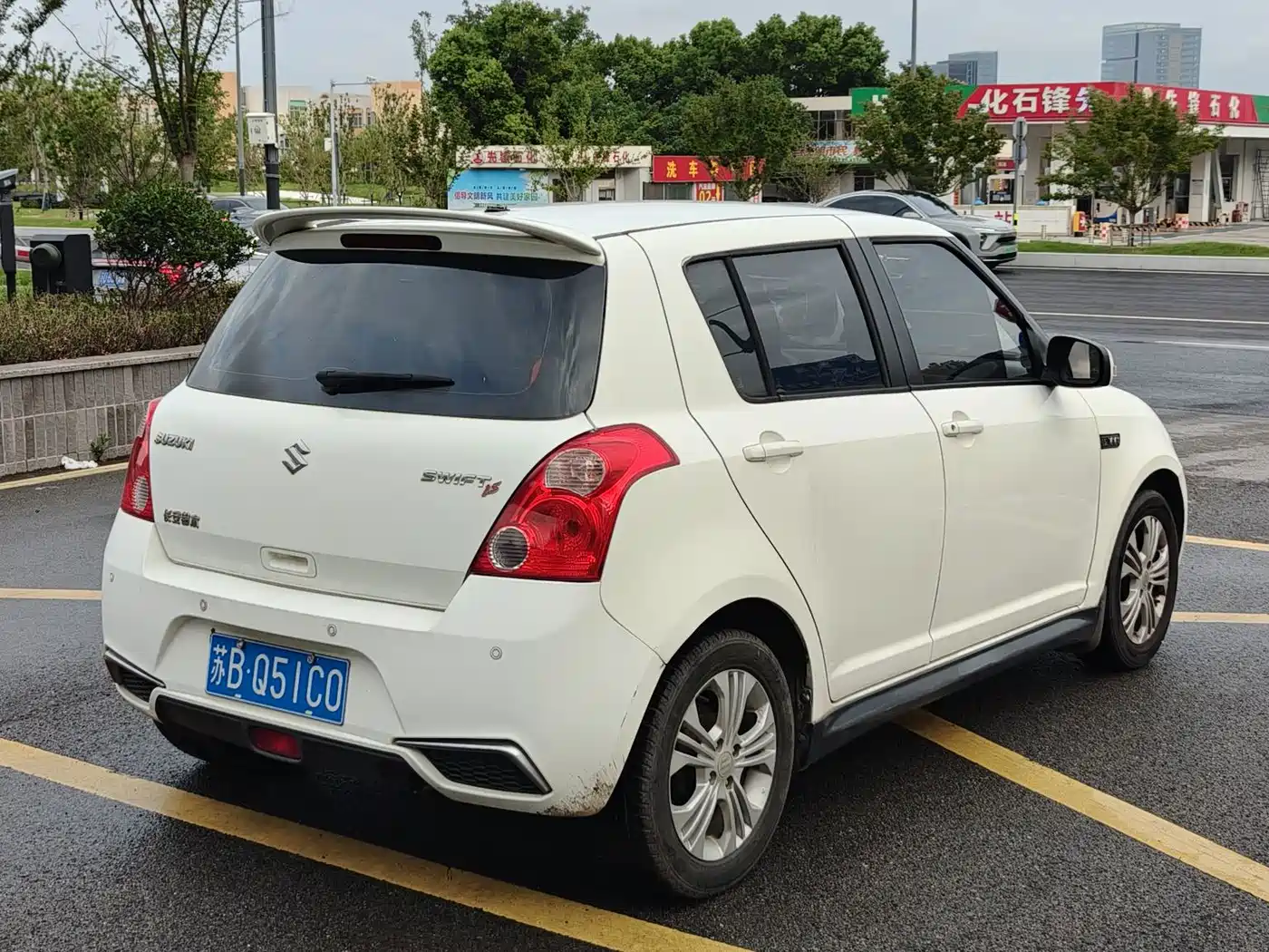 Suzuki Swift 2013 2011 1.5L Automatic Fashion