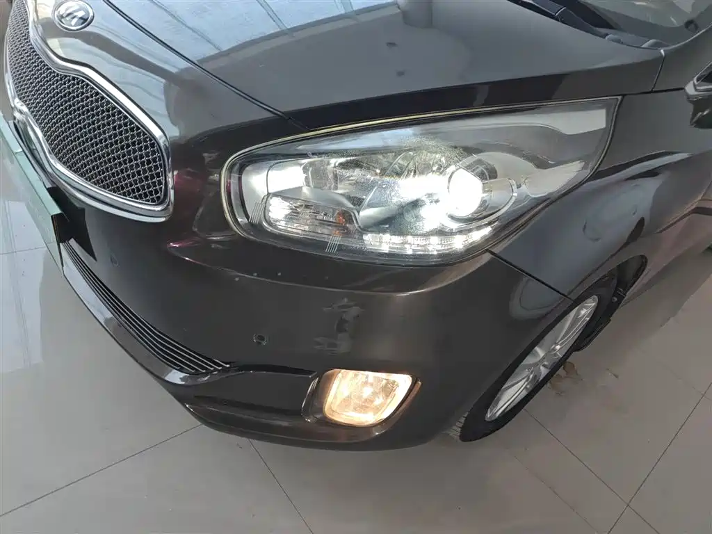 Kia Carens 2013 2.0L 7-Seat Auto Luxury China IV фото 19