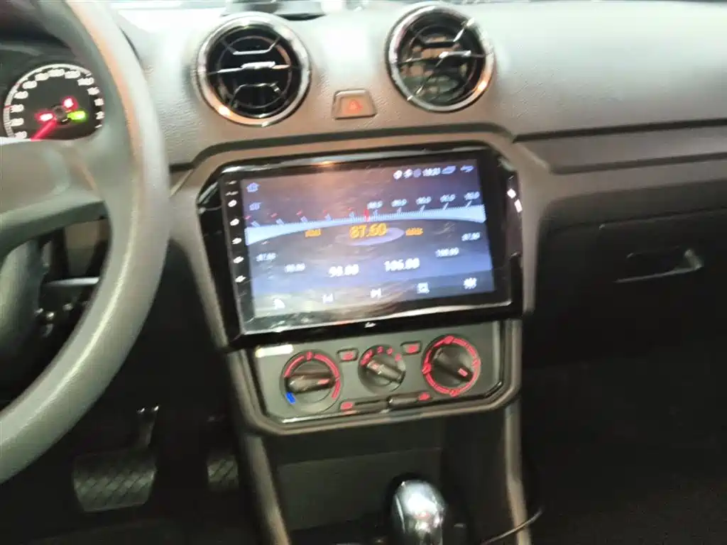 Volkswagen Jetta 2017 1.5L Automatic Fashion фото 13