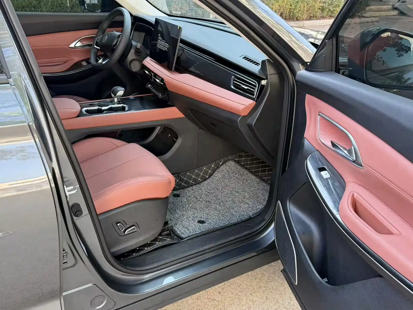 Changan CS75 2025 2025 PRO 1.5T Premium 7-Seater