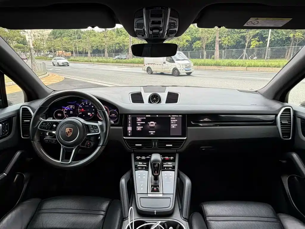 Фото 6 - Porsche Cayenne