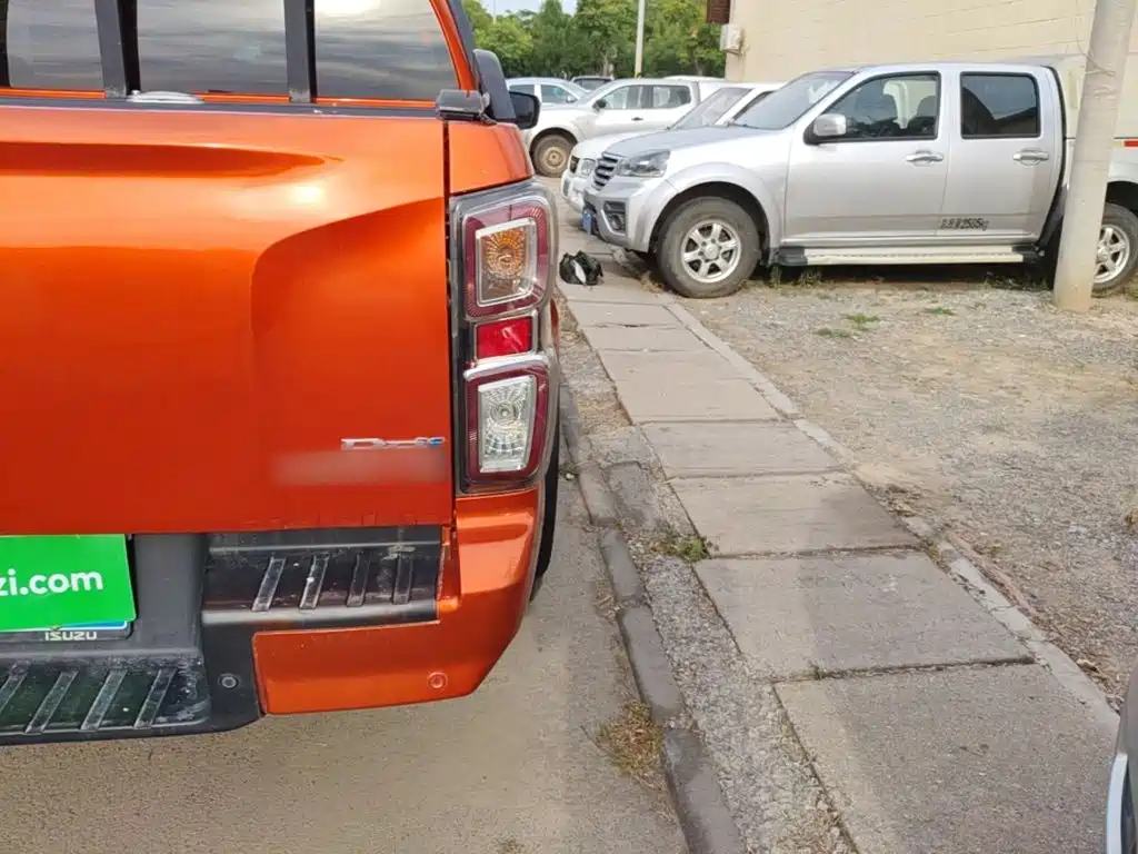 Isuzu D-MAX 2022 2021 Model 1.9T Automatic 2WD Diesel Global Tough RZ4E