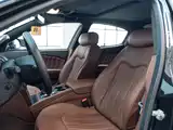 Photo 11 - Maserati Quattroporte