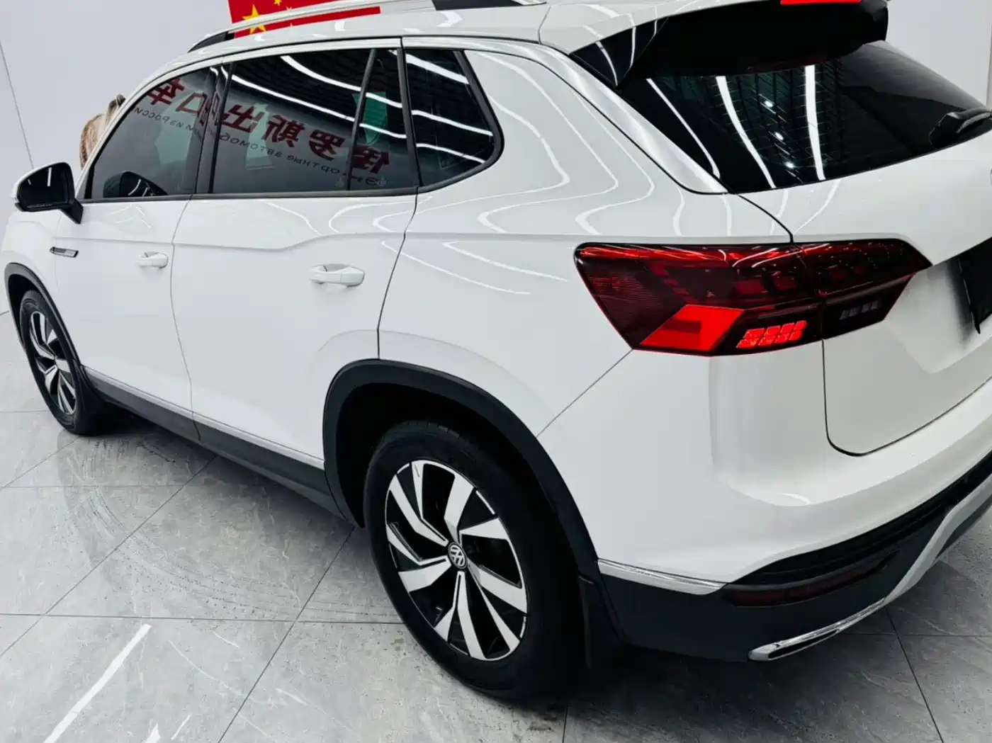 Volkswagen Tayron 2021 280TSI 2WD Luxury Smart Connect фото 13