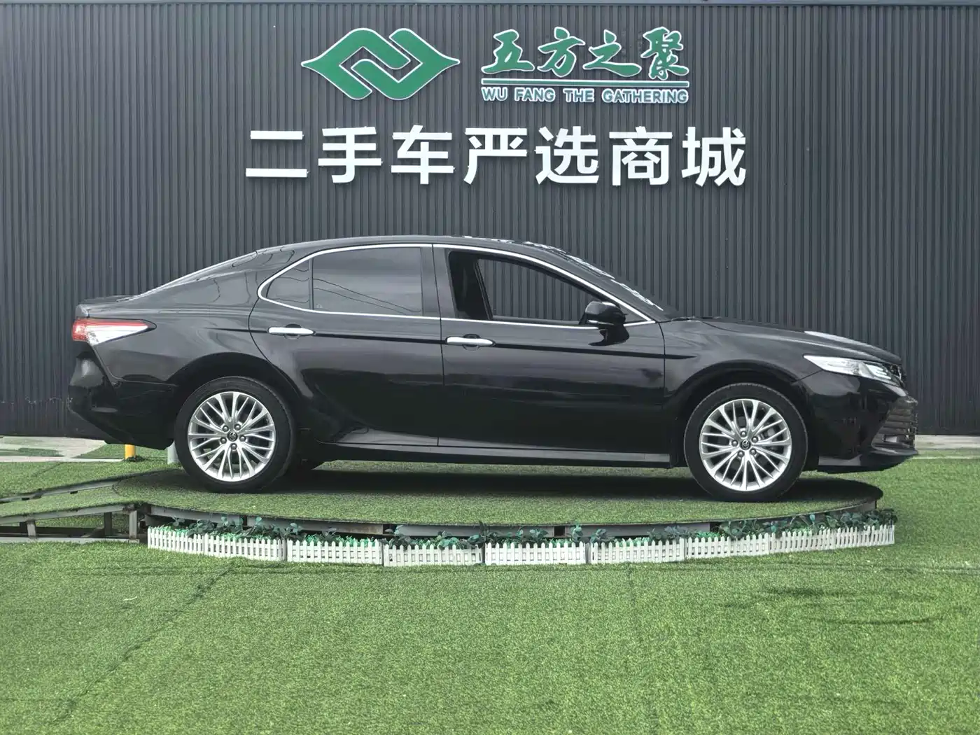 Toyota Camry 2019 2.5G Luxury (China V) фото 4