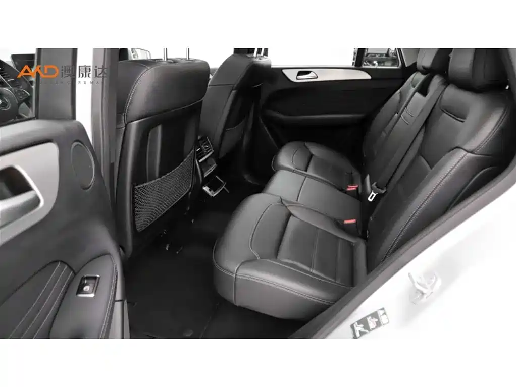 Mercedes-Benz GLE Coupe 2015 GLE 320 4MATIC Coupe SUV фото 7