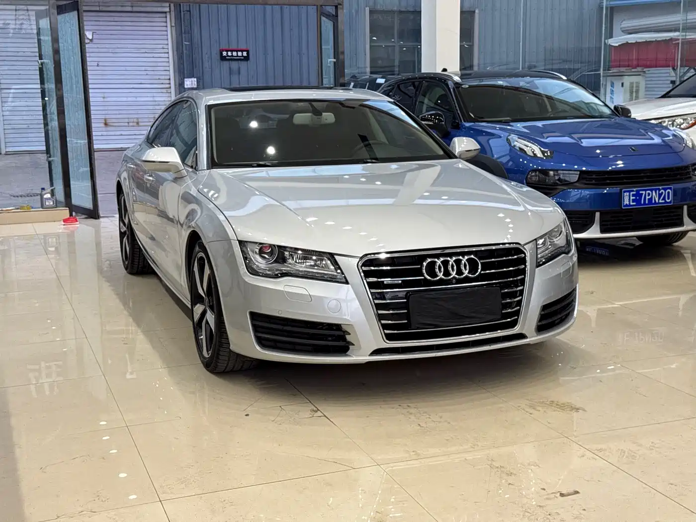 Audi A7 2014 50 TFSI quattro Comfort Edition фото 2