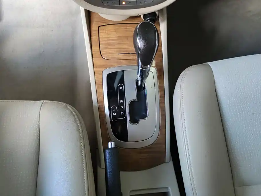 Фото 16 - Buick Excelle