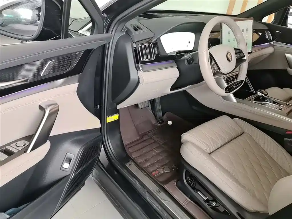 BYD Tang New Energy 2024 Model DM-i Glory Edition 112KM Flagship Type фото 16