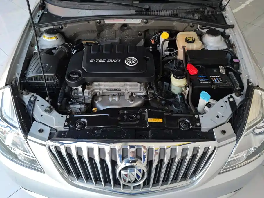 Фото 10 - Buick Excelle