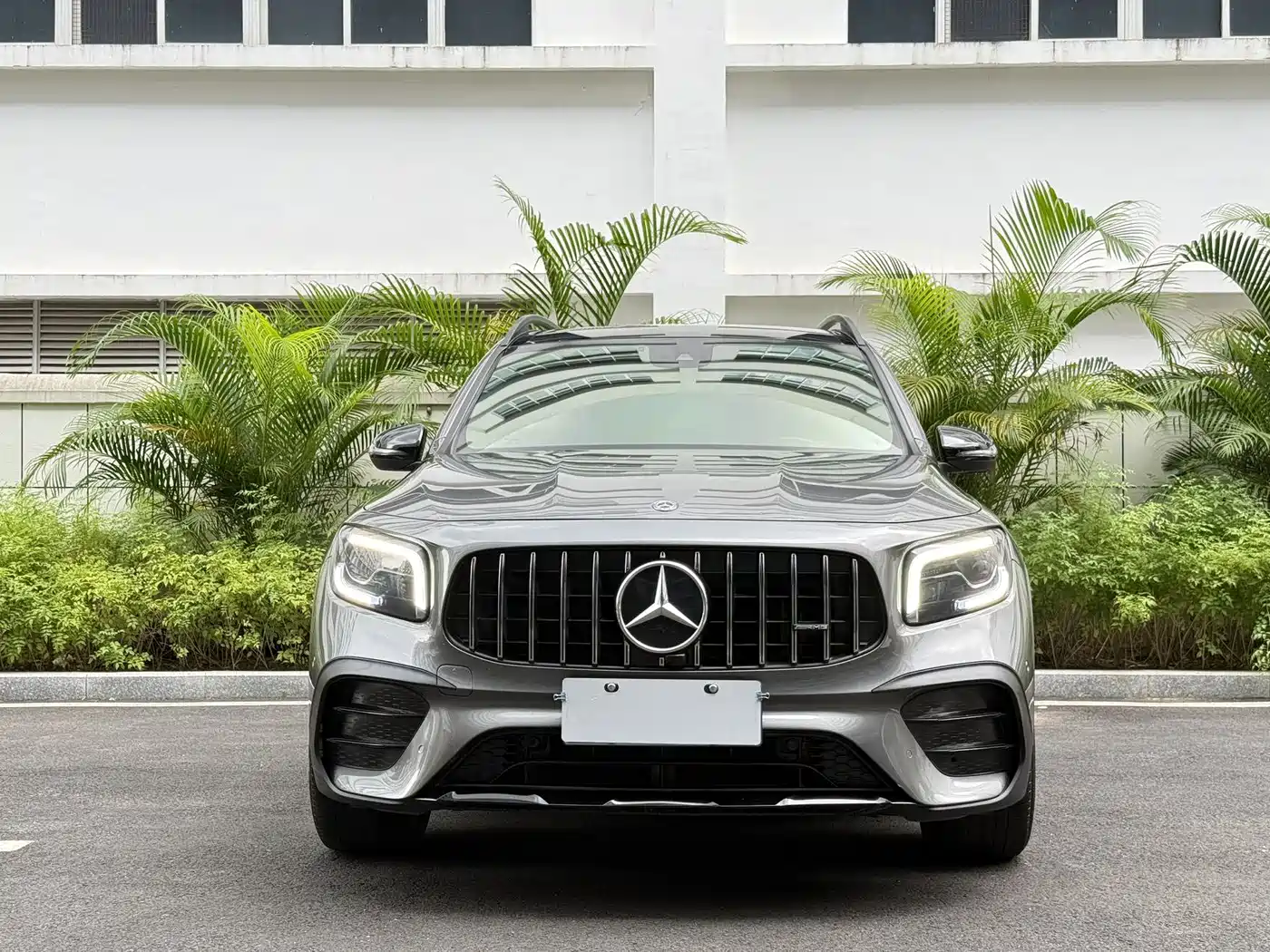 Mercedes-Benz GLB AMG 2021 AMG GLB 35 4MATIC фото 2