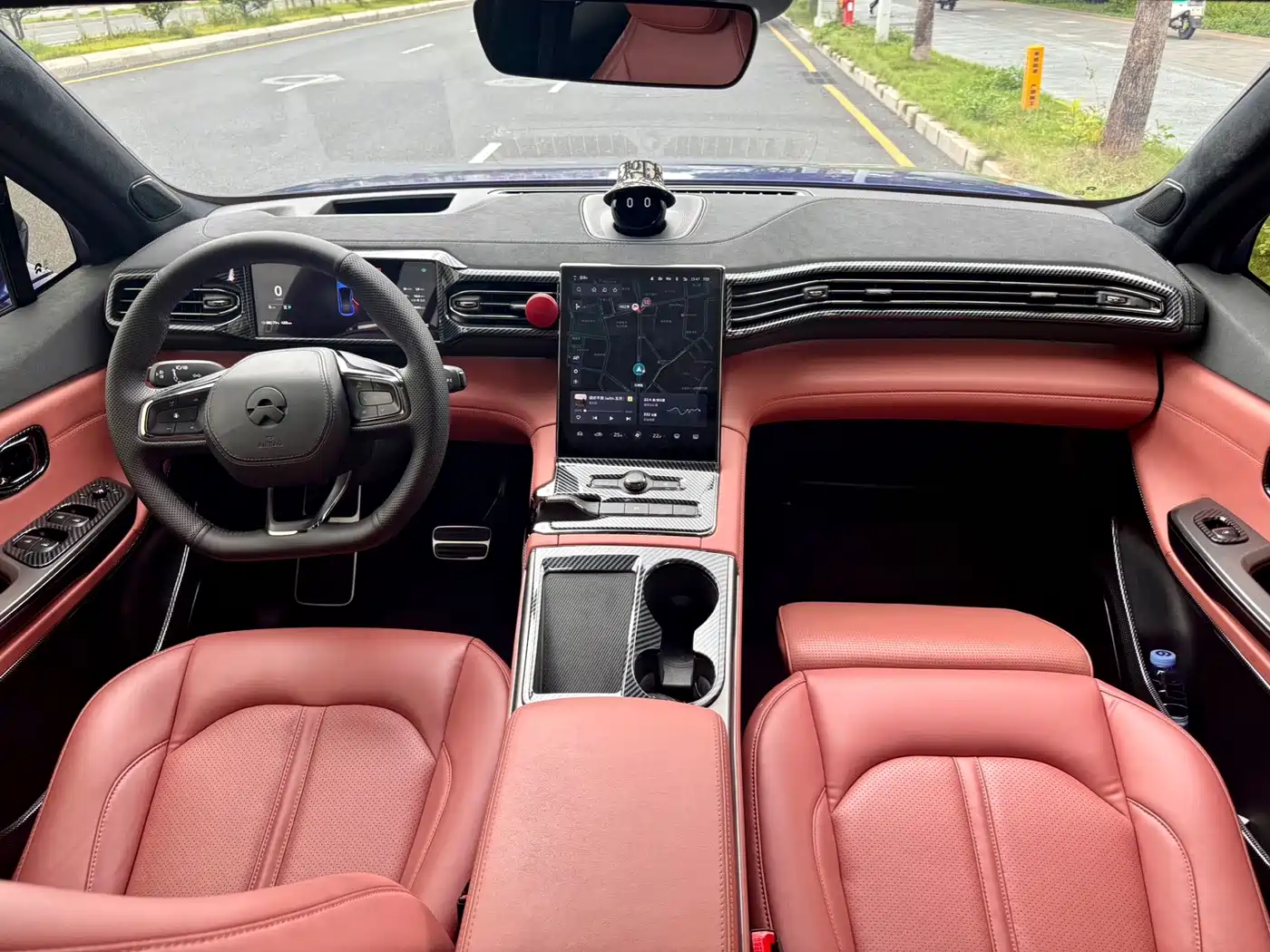 Фото 6 - NIO EC6