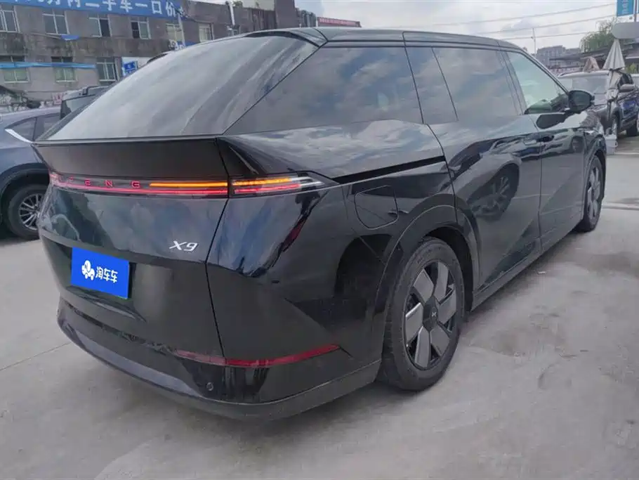 XIAOPENG X9