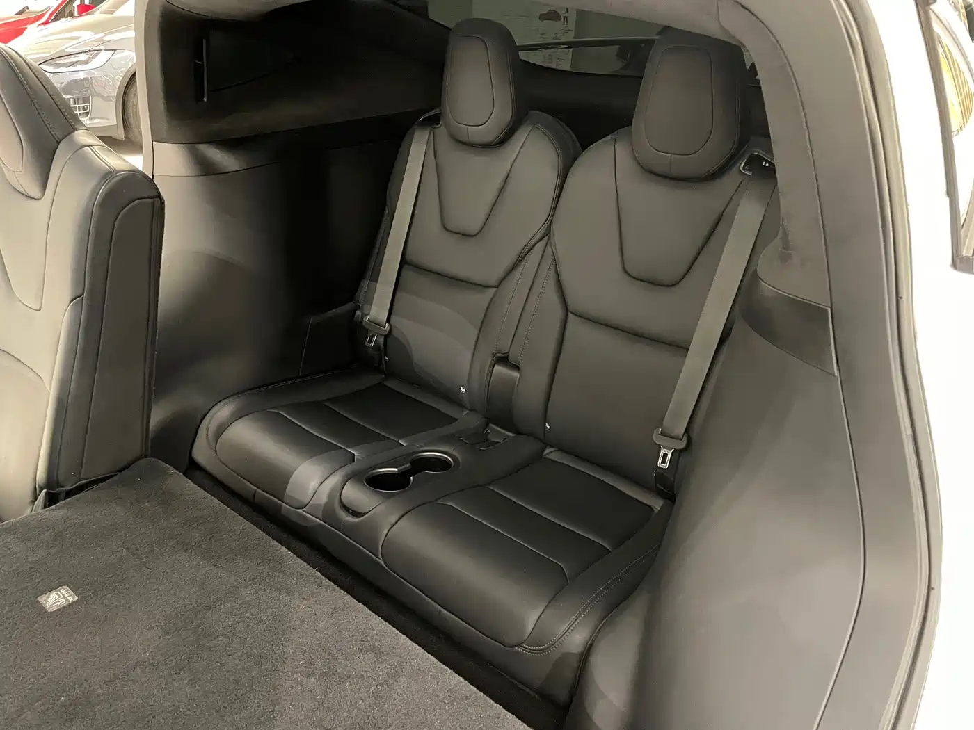 Фото 9 - Tesla Model X