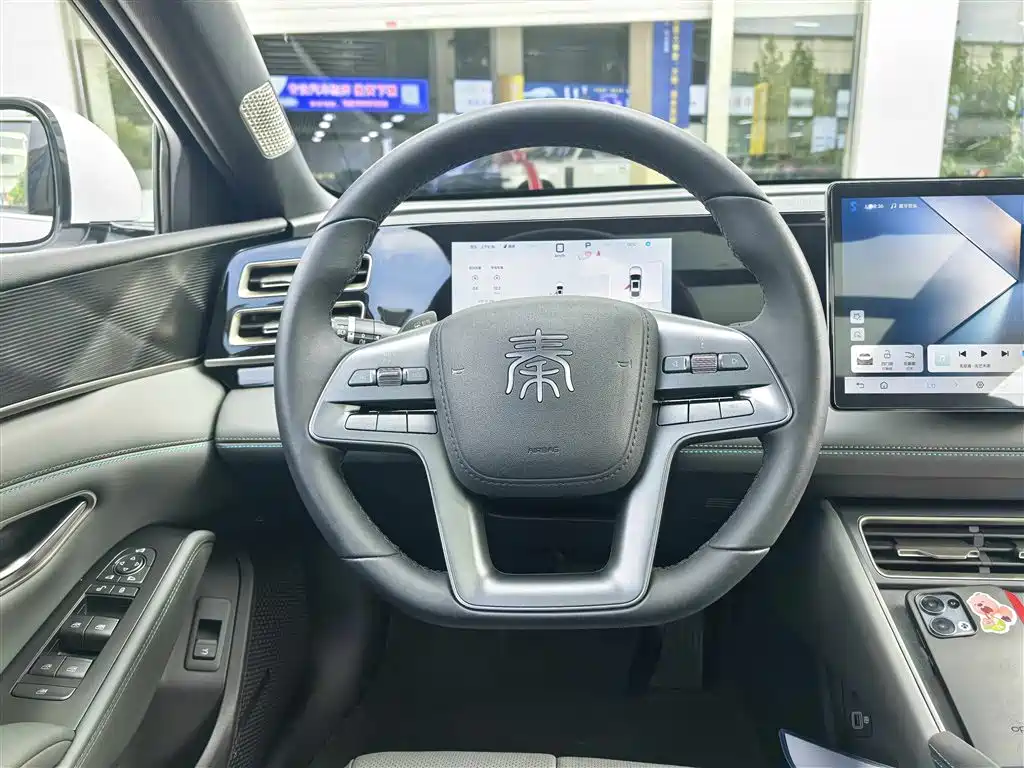 BYD Qin L 2025 DM-i Smart Drive Edition 120KM Surpassing фото 12