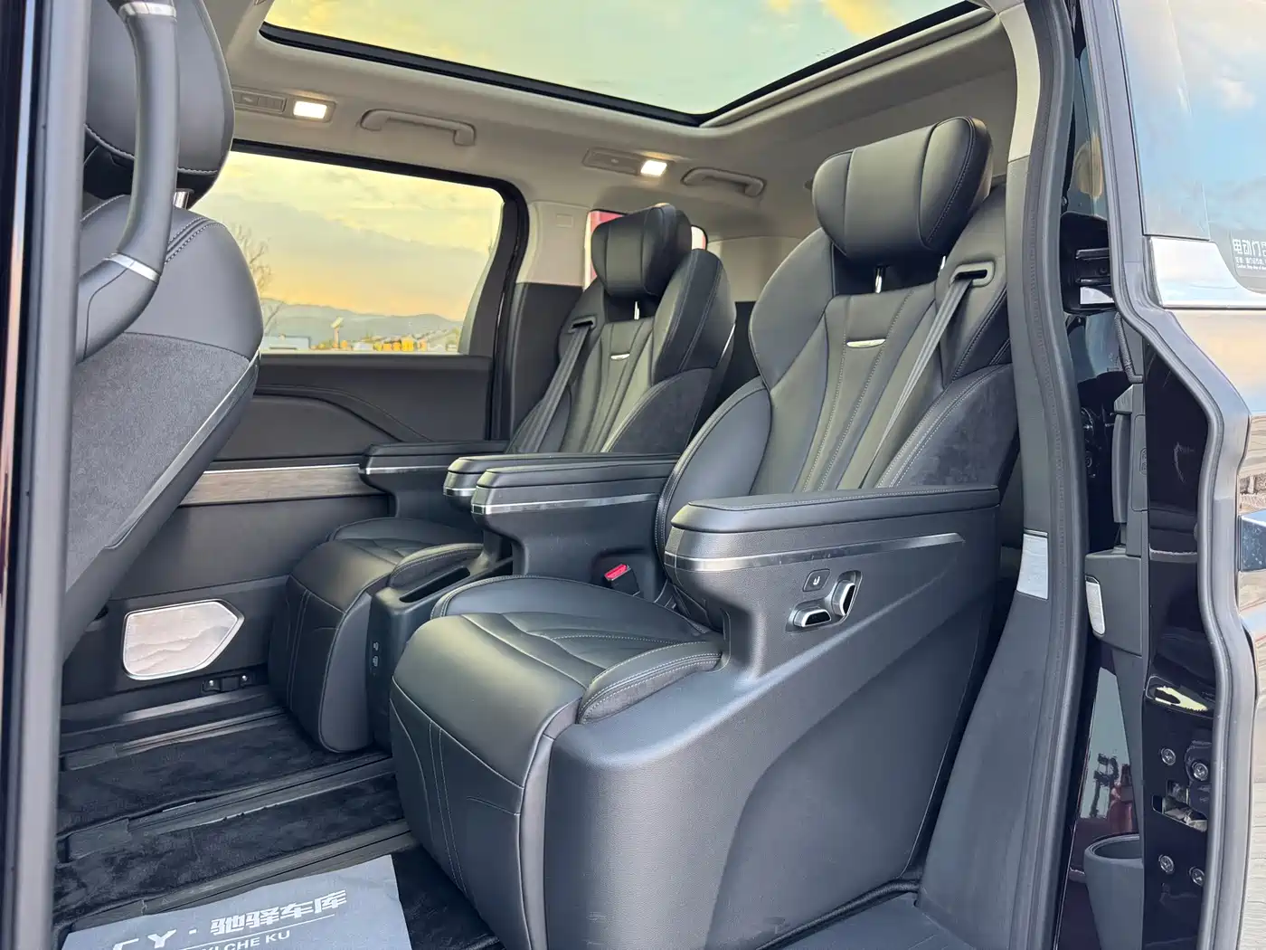 Hongqi HONGQI HQ9 PHEV