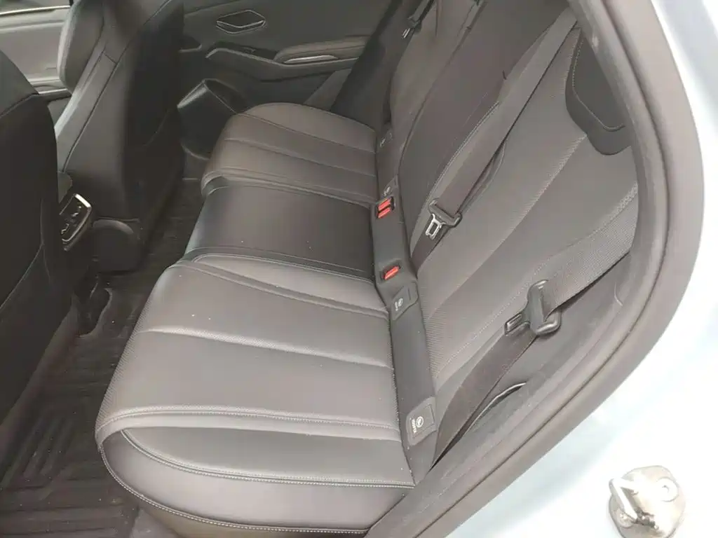 BYD Qin L 2024 2024 DM-i 80KM Leading Edition