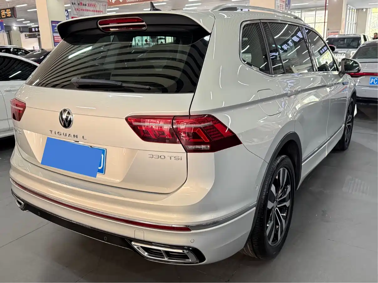 Volkswagen Tiguan L 2023 330TSI Auto 2WD R-Line Flagship Edition фото 4