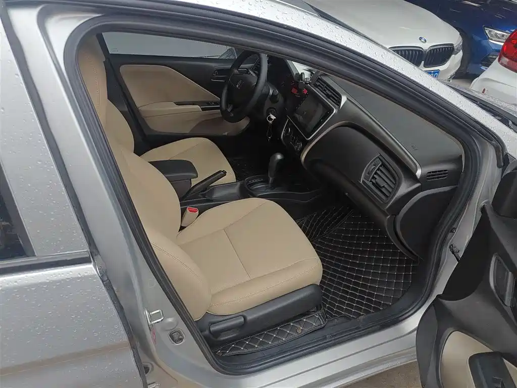 Honda City 2016 2015 1.5L CVT Comfort
