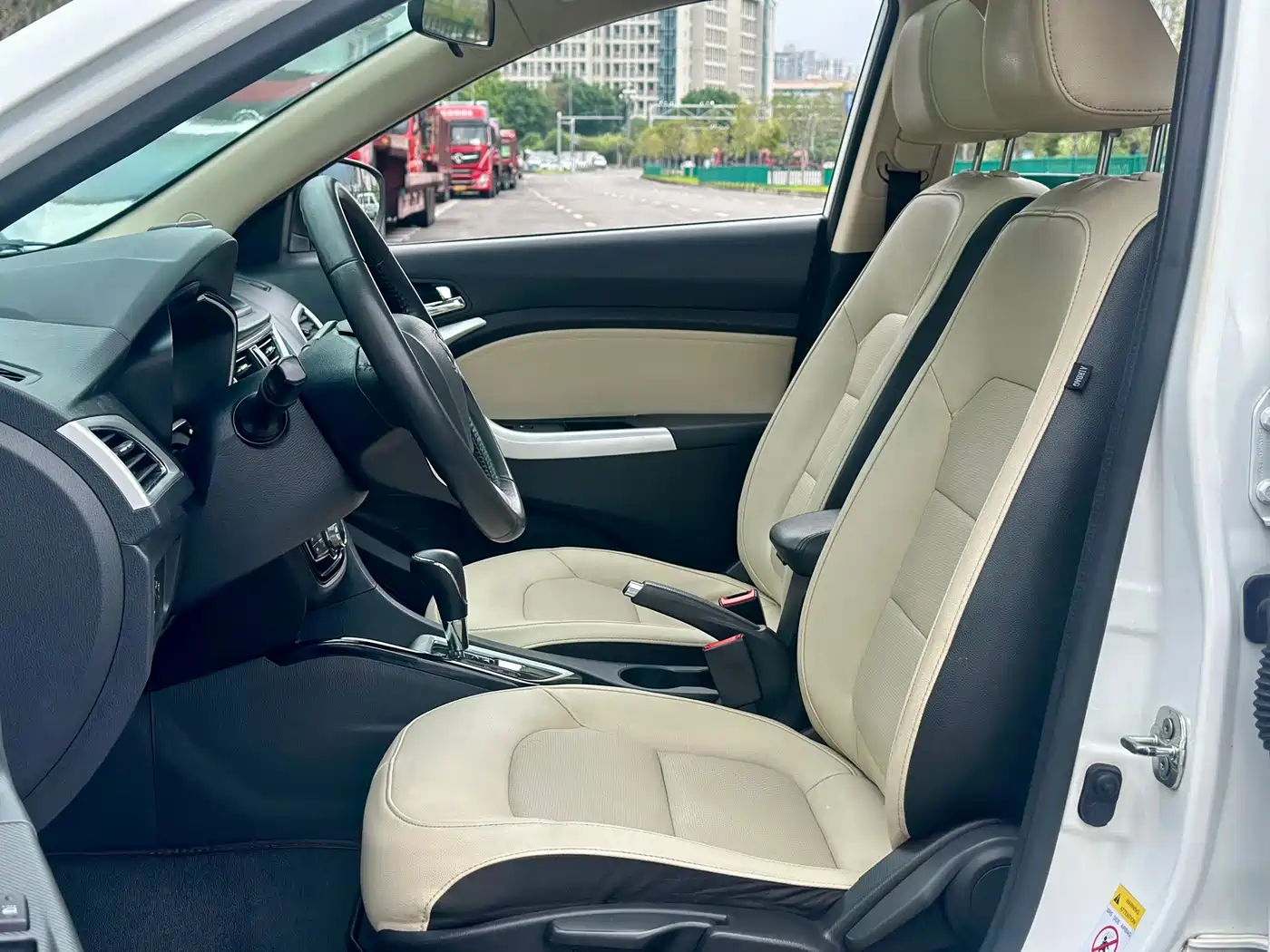 Changan Yuexiang V7 2015 2015 1.6L Automatic Fun Edition China IV
