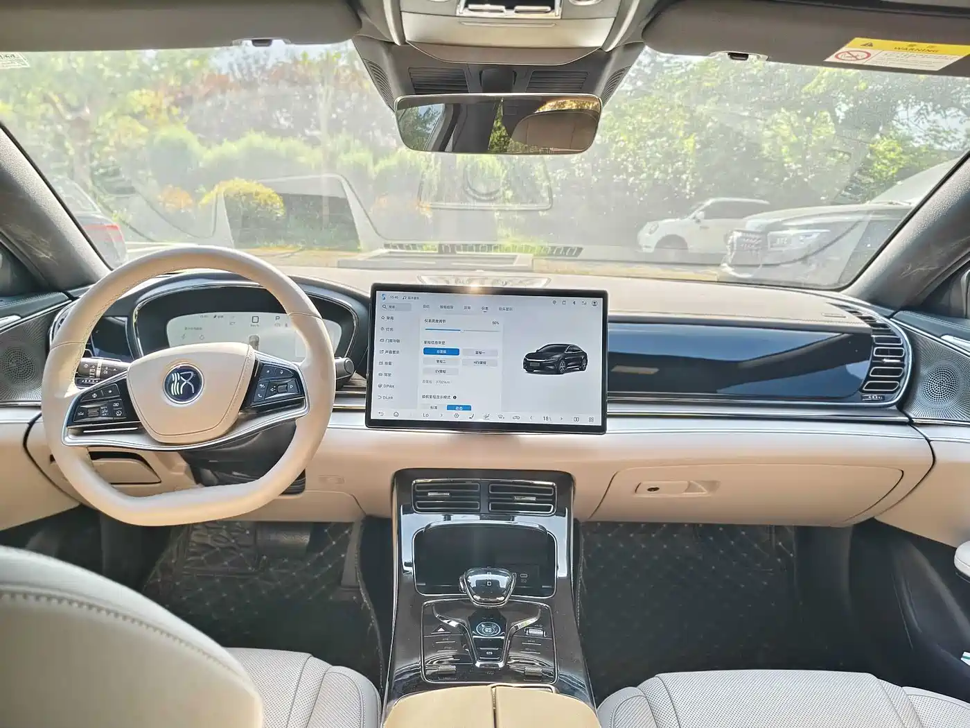 BYD Han 2025 2025 DM-i Smart Driving Edition 125KM Honor