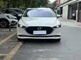 Photo 4 - Mazda Mazda 3