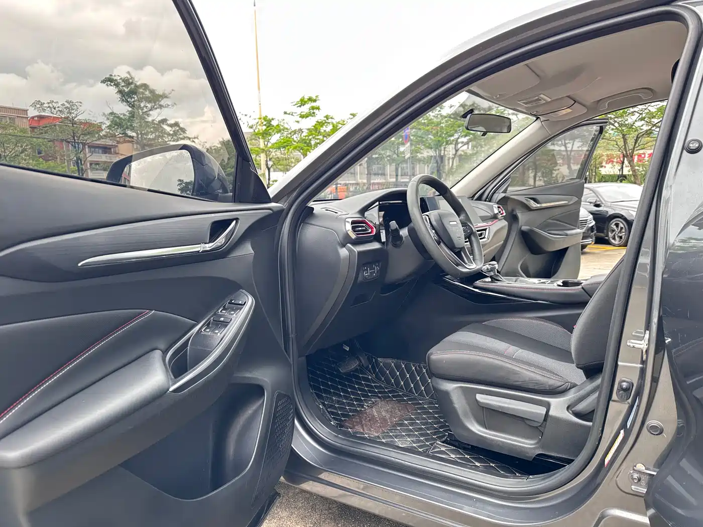 Changan Oshan Changan Oushang X5 2021 2021 1.6L CVT Luxury