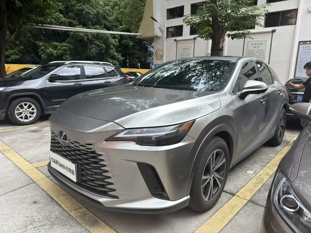 Lexus RX 2025 2025 300 4WD Premium Edition