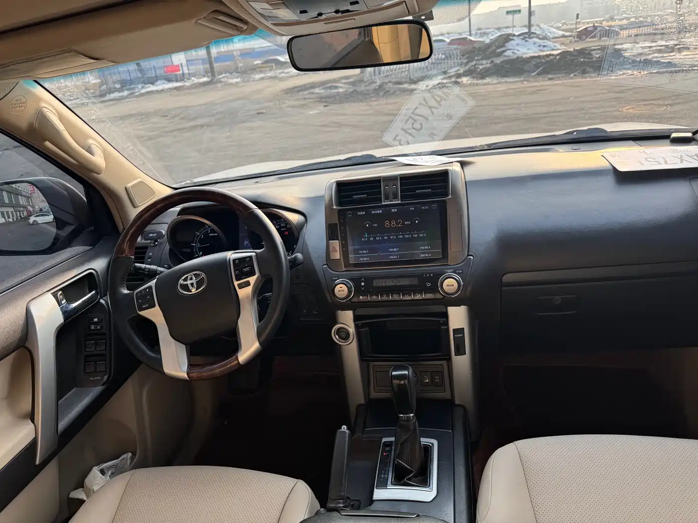 Toyota Prado 2010 4.0L Automatic TX фото 9