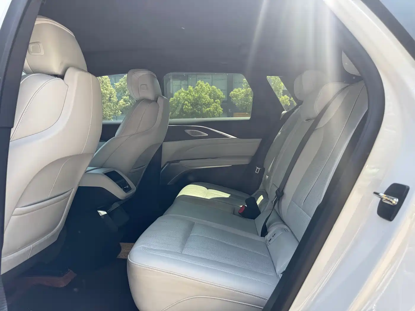 Cadillac IQ Rui Ge 2024 RWD Standard Range Luxury Edition фото 7