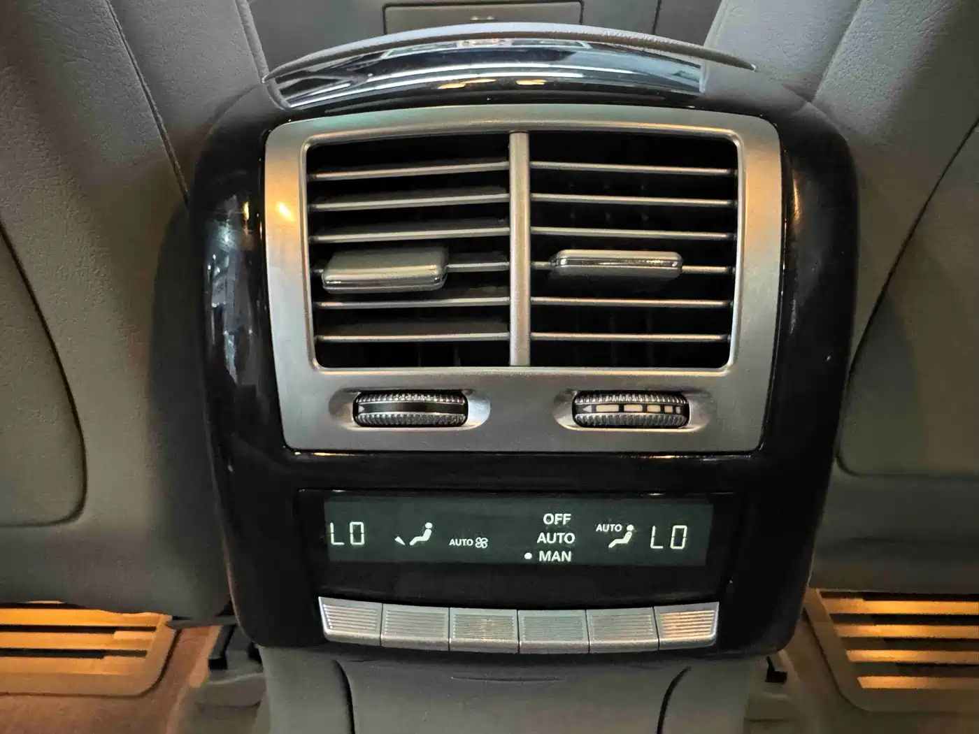 Mercedes-Benz S-Class 2010 S 300 L Luxury фото 30