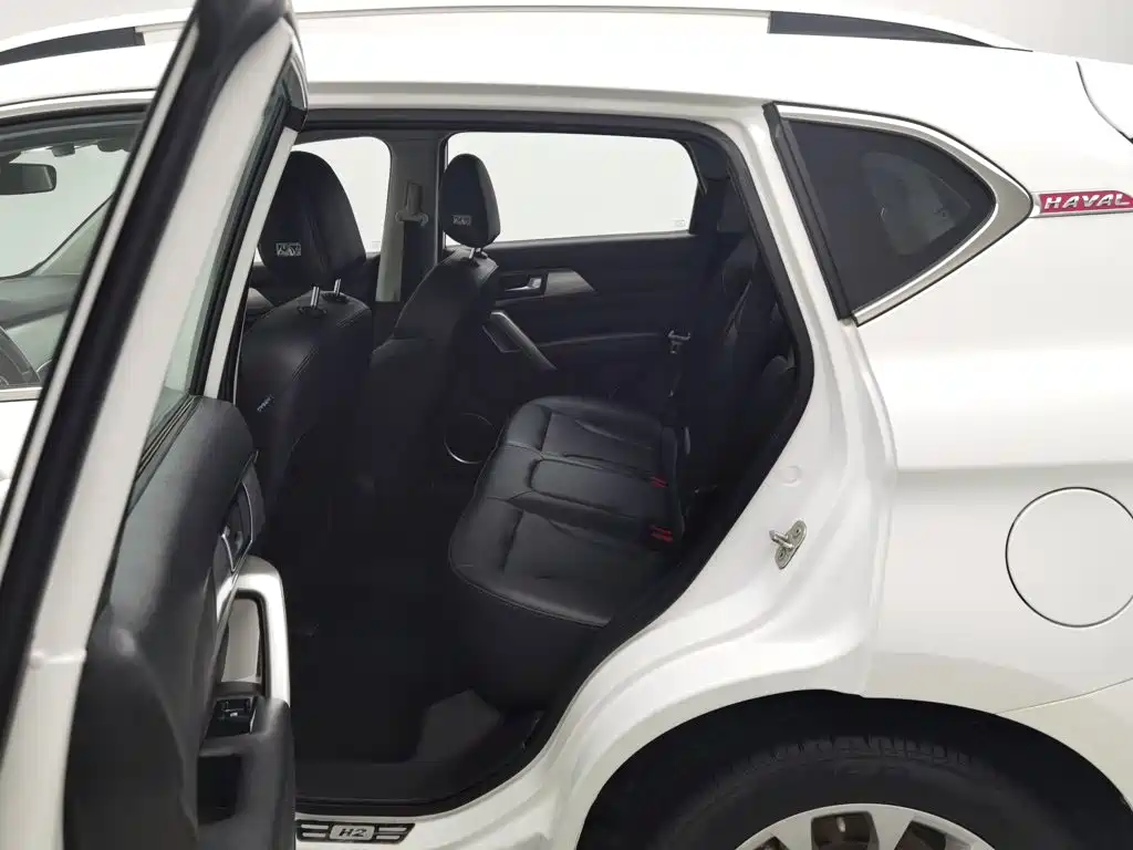 Photo 15 - Haval H2