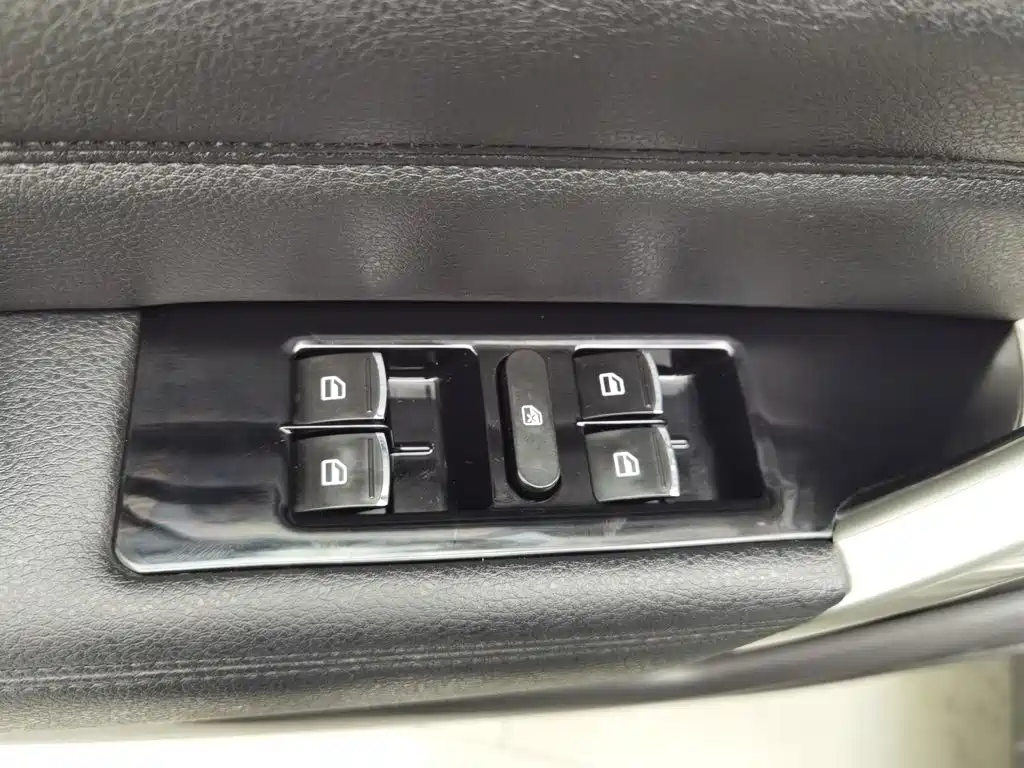 Photo 9 - Haval H2