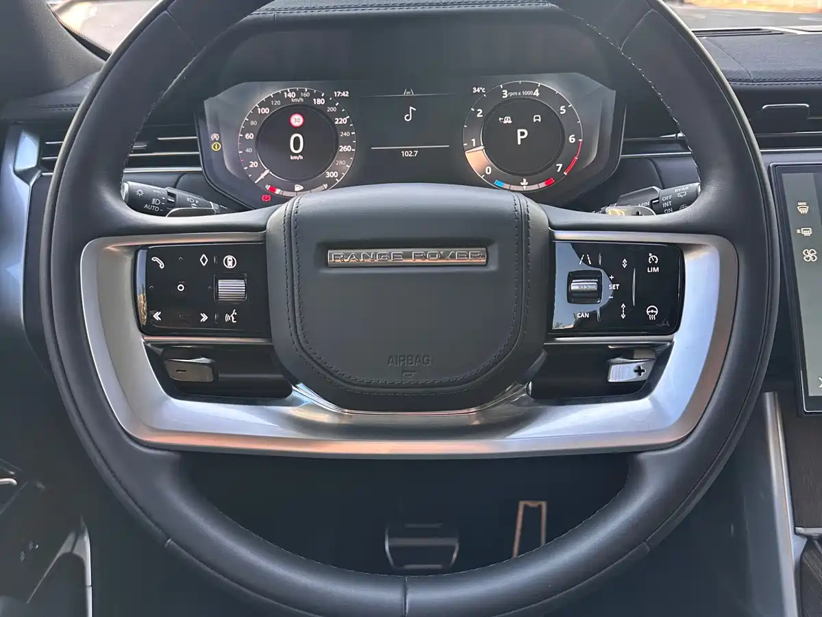 Фото 26 - Land Rover Range Rover