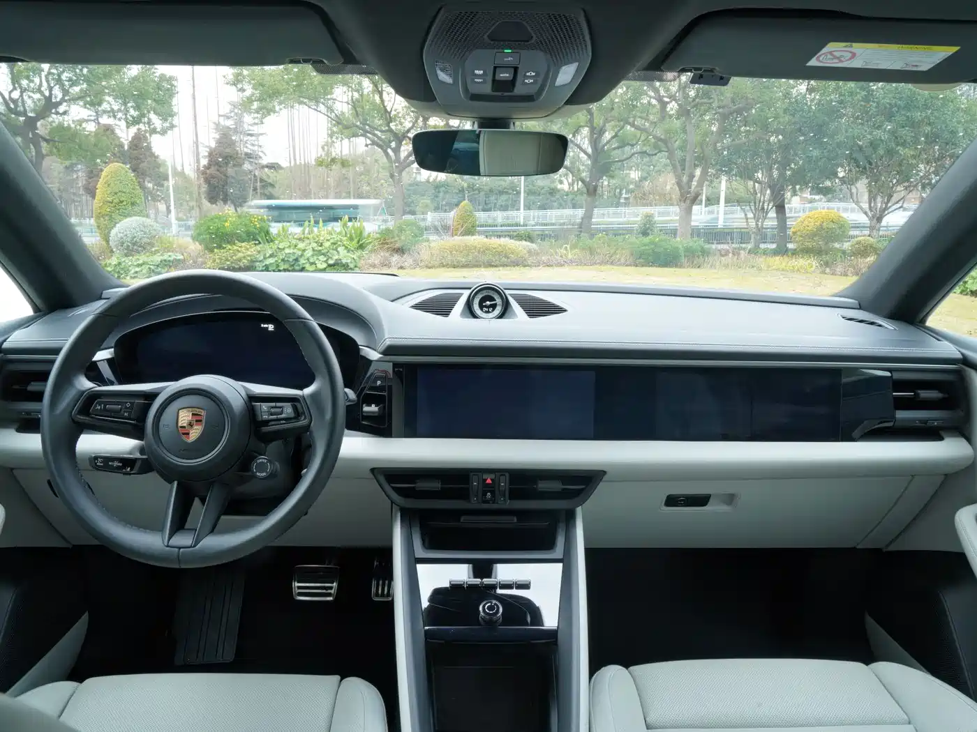 PORSCHE MACAN NEW ENERGY