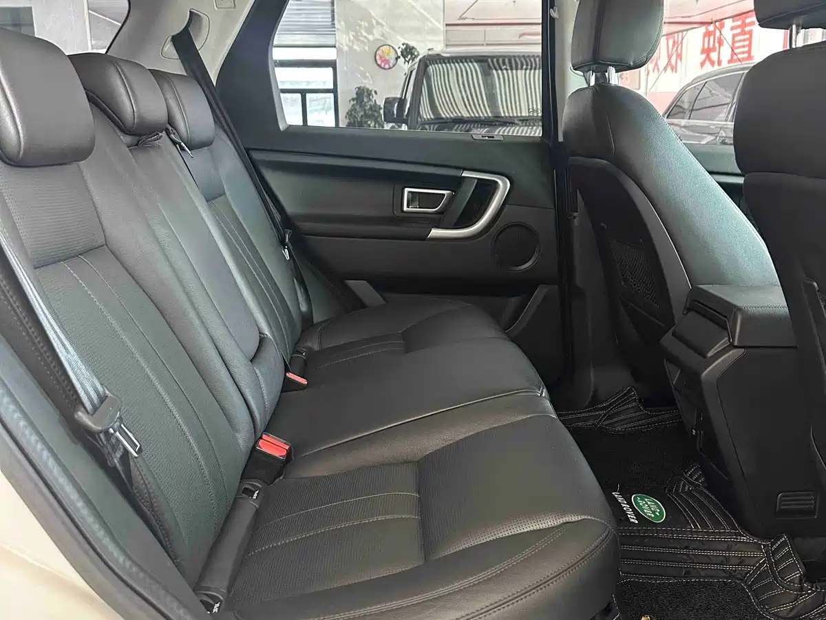 Land Rover Discovery Sport 2016 2.0T SE фото 10
