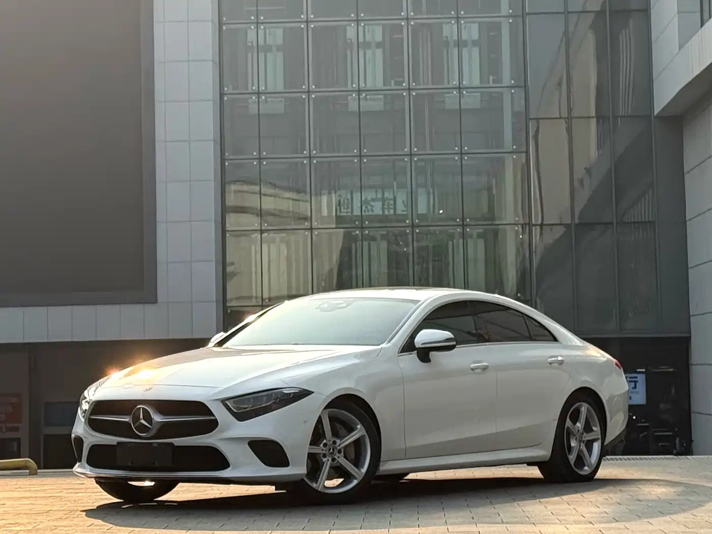 Mercedes-Benz CLS 2018 CLS 300 Dynamic