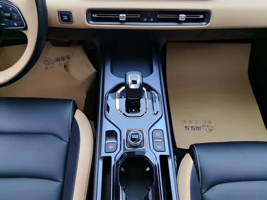 GEELY AUTOMOBILE GEELY ICON