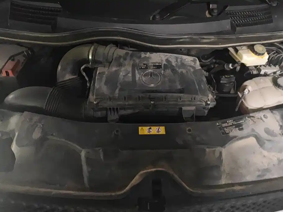 MERCEDES-BENZ V CLASS