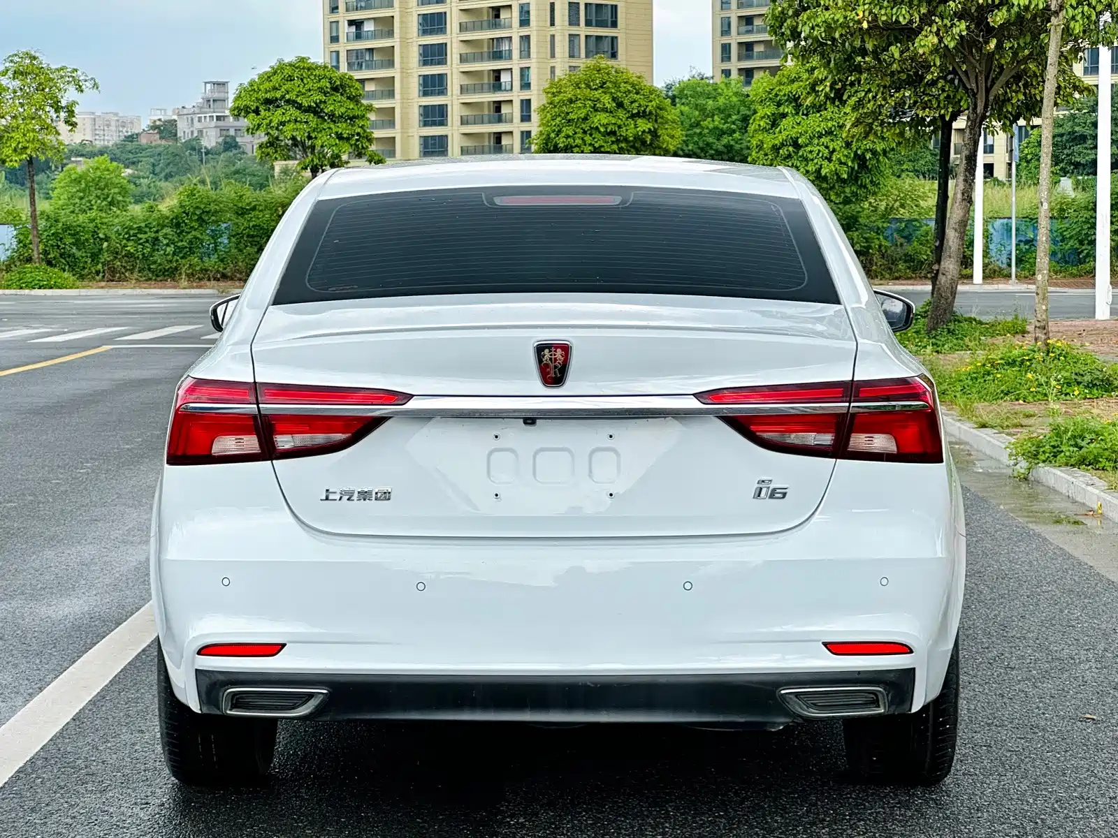 Фото 5 - Roewe i6