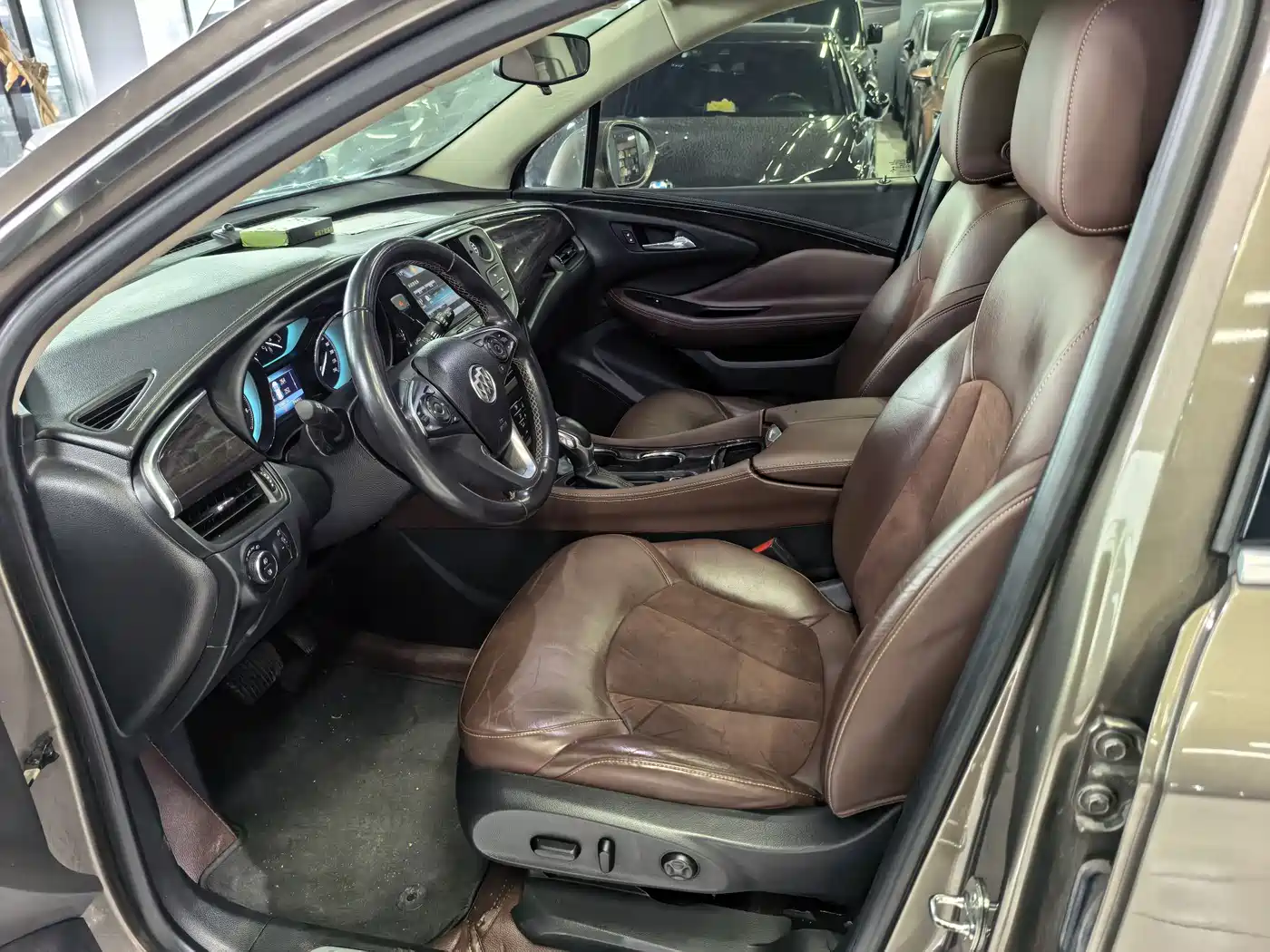 Buick Envision Plus 2017 28T AWD Elite фото 8