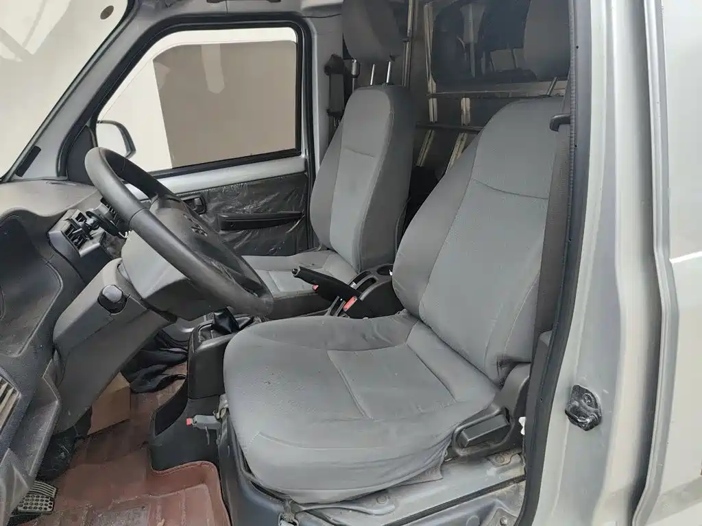 Wuling Motors Wuling Rongguang 2020 2019 1.5L extended van basic model 2 seats