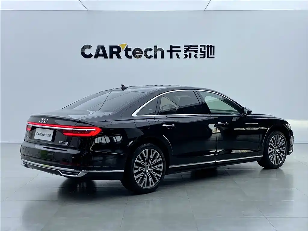 Audi A8 2019 Facelift Plus A8L 55 TFSI quattro Luxury фото 3