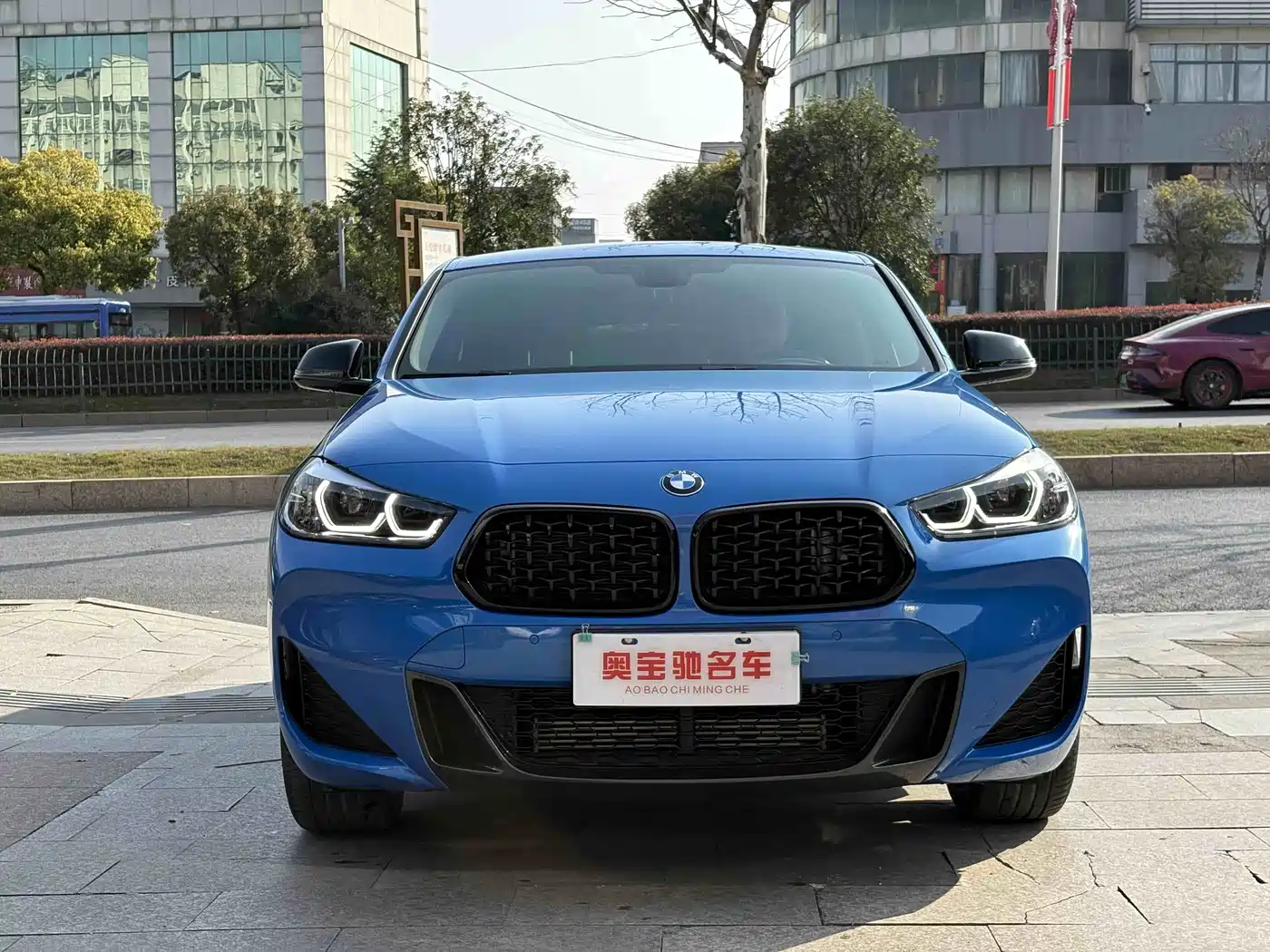 BMW X2 2023 sDrive25i M Sport Shadow Edition фото 2