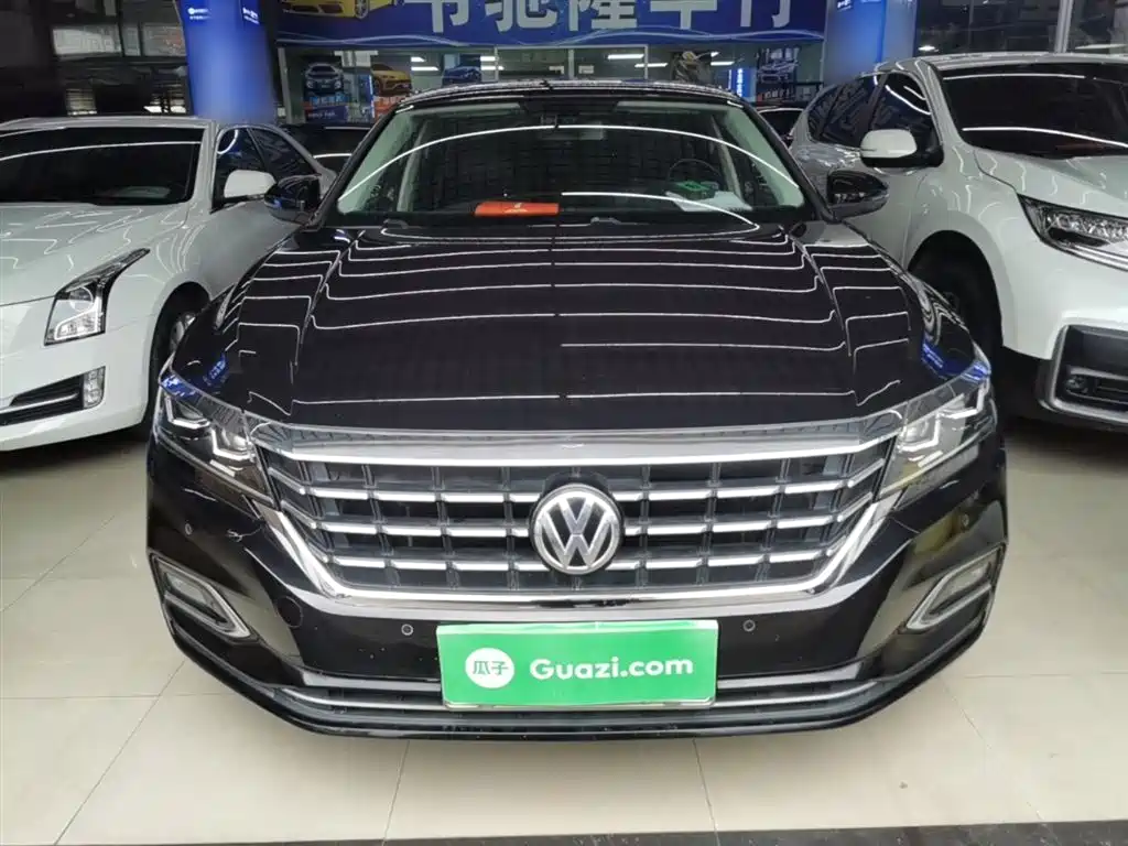 Volkswagen Passat 2019 330TSI Elite Version China VI фото 3